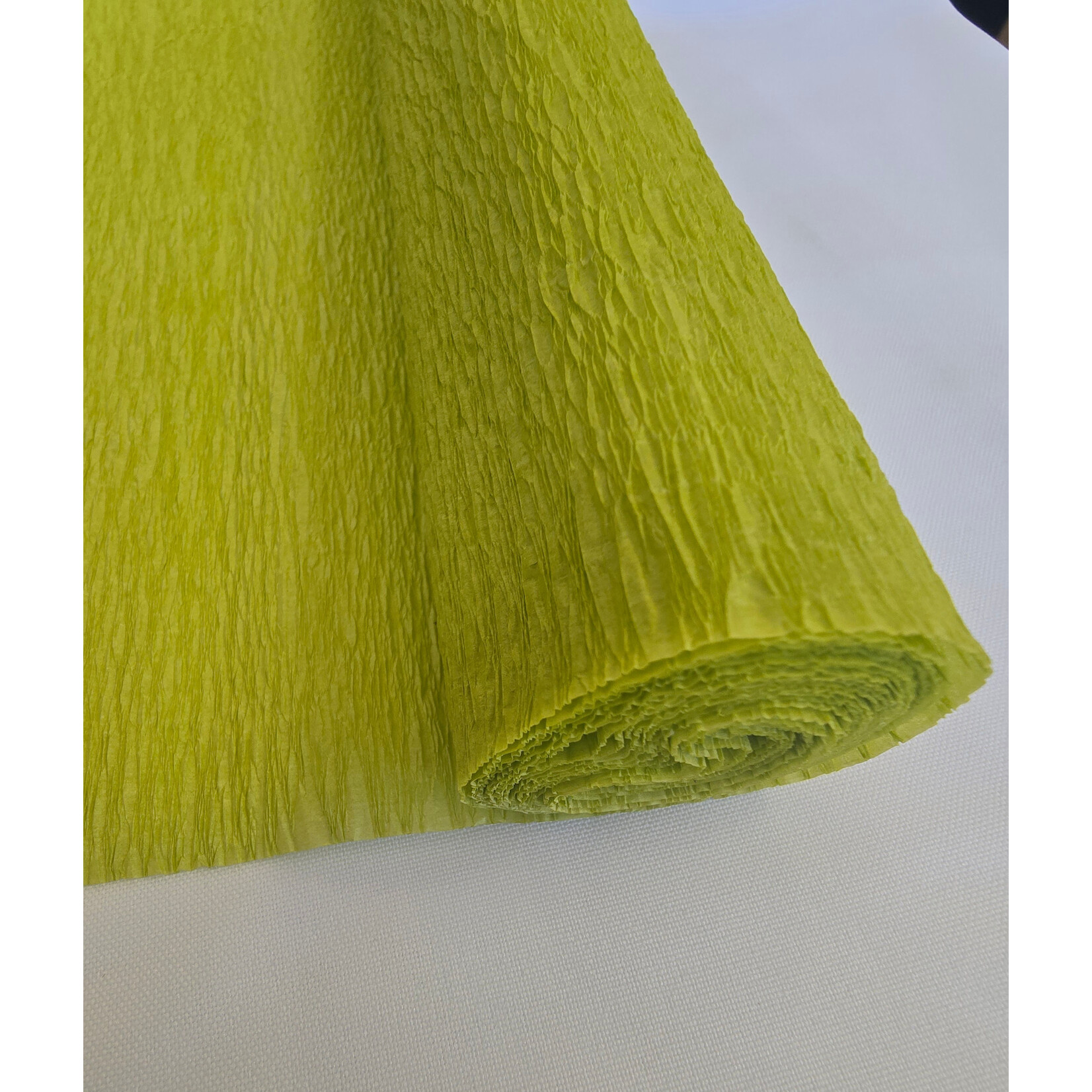 Crepe Paper 20" x 10ft 1 roll - Light Green