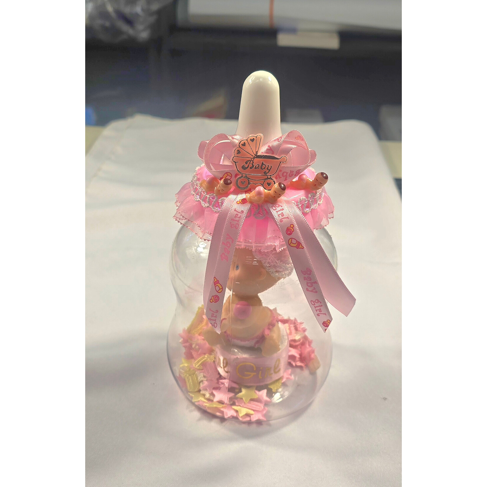 0.75-inchTiny Pink Plastic Baby (Sleeping)  - 144pc Baby Shower Gender Reveal Decorations Games