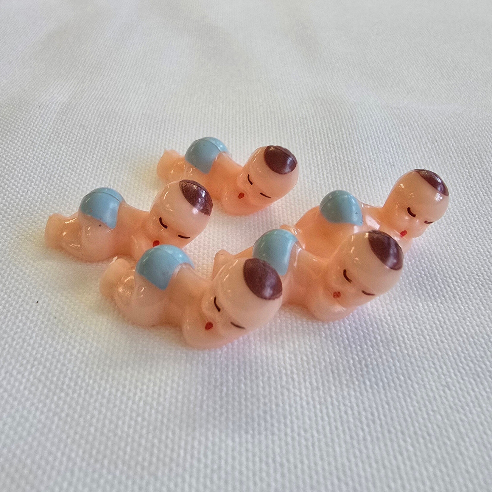 0.75-inch Tiny Blue Plastic Baby (Sleeping) - 12pcs Baby Shower Gender Reveal Decorations