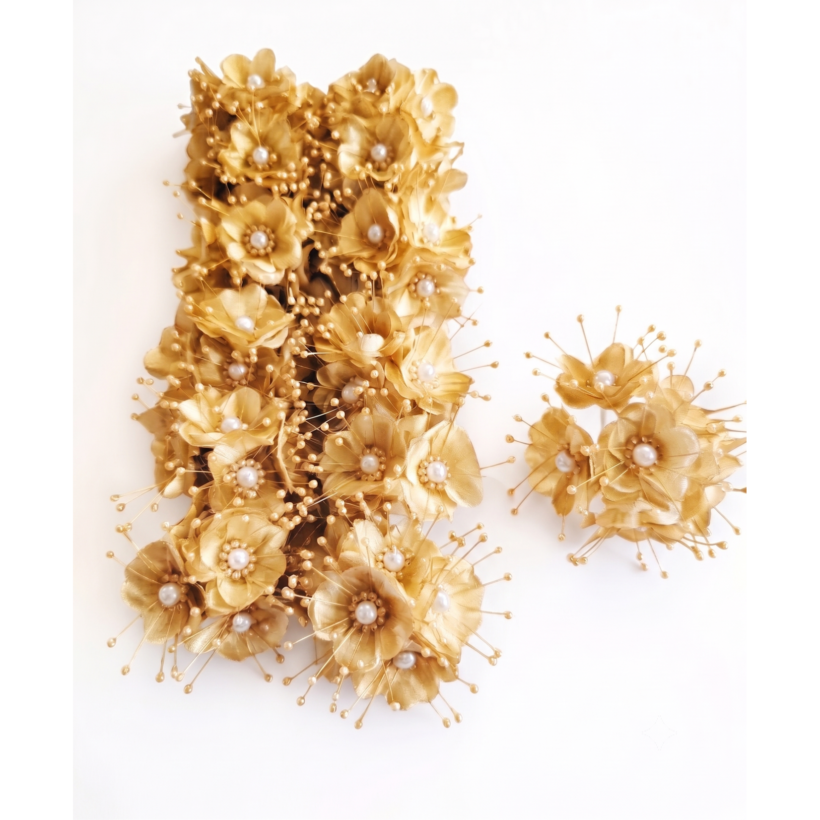 72pcs Artificial Silky Pearl Spray Craft Flower