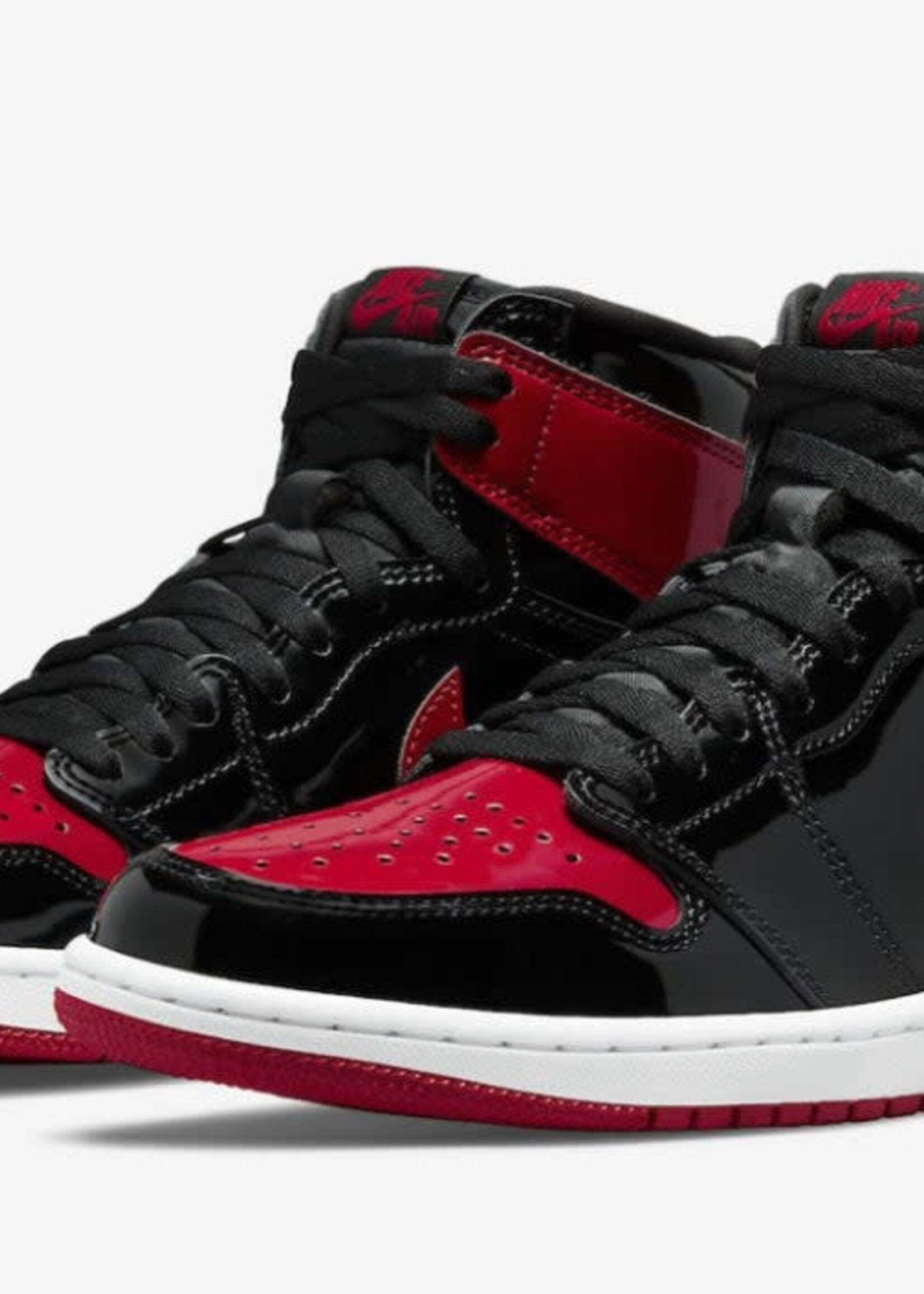 Air Jordan 1 Retro High OG "Bred Patent"