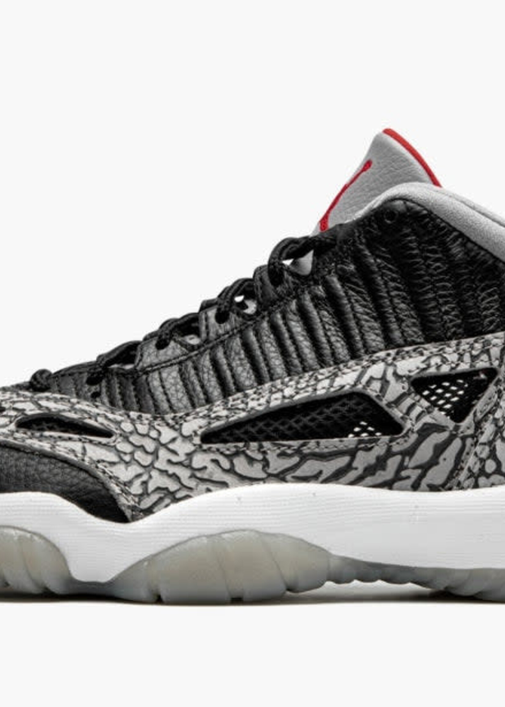 Air Jordan 11 Retro Low IE “Black Cement”