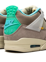 Air Jordan 4 Retro x UNION "Taupe Haze”
