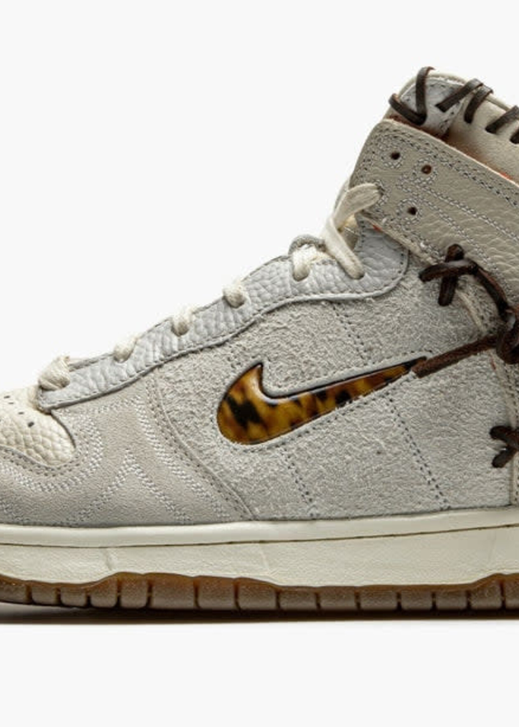 Nike Dunk High "Bodega - Friends & Family Sail"