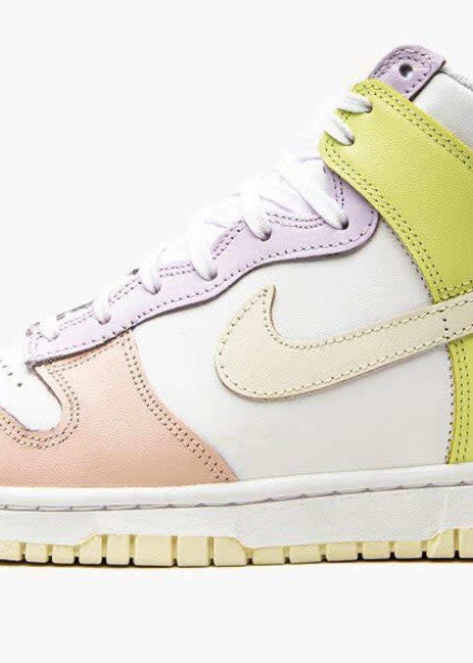 Nike Nike Dunk High "Cashmere"