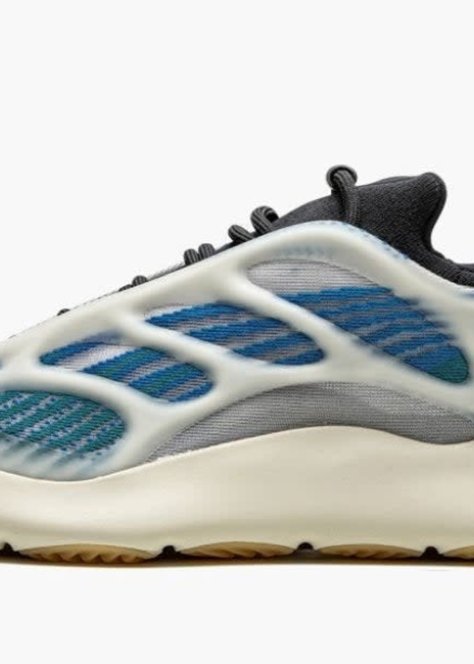 Yeezy Boost 700 V3 "Kyanite"