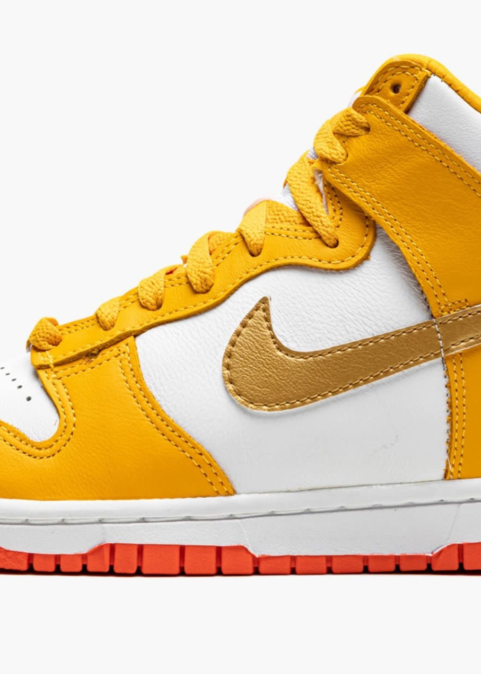 Nike Dunk High "University Gold"