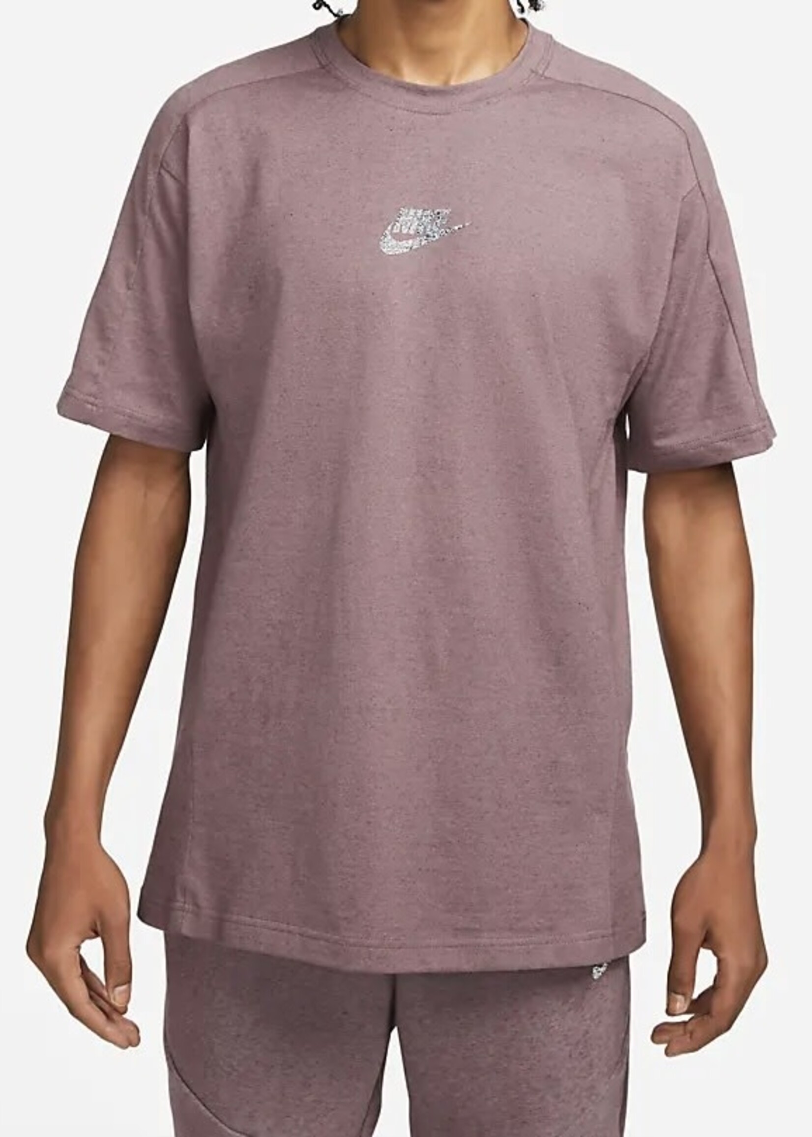 Nike Nike Sustainable Tee Wine