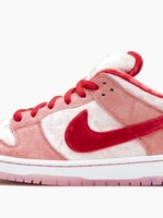 Nike SB Dunk Low Strange Love Skateboards (Regular Box)