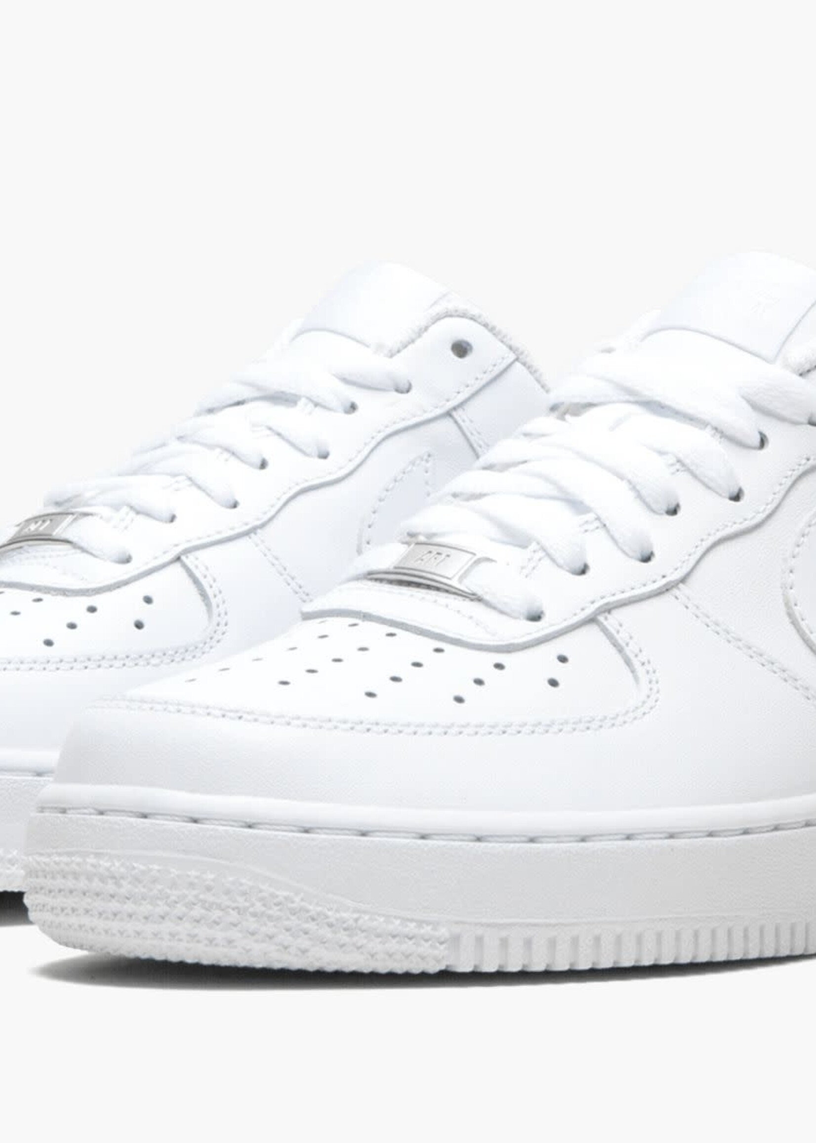 Nike Air Force 1 Low “White on White”