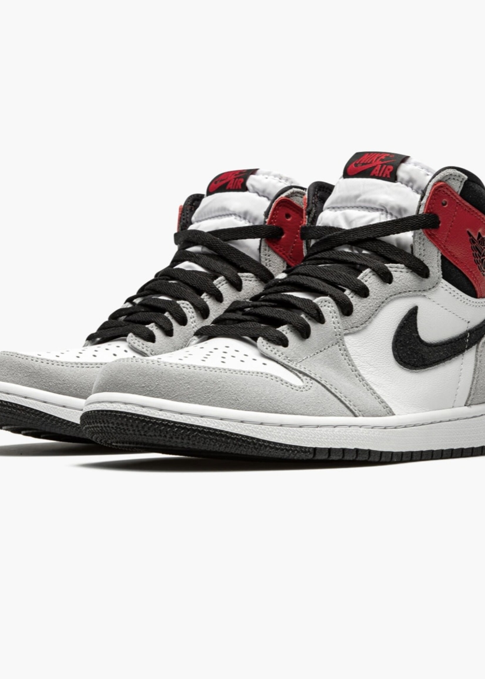 Jordan Air Jordan 1 High “Light Smoke Grey”