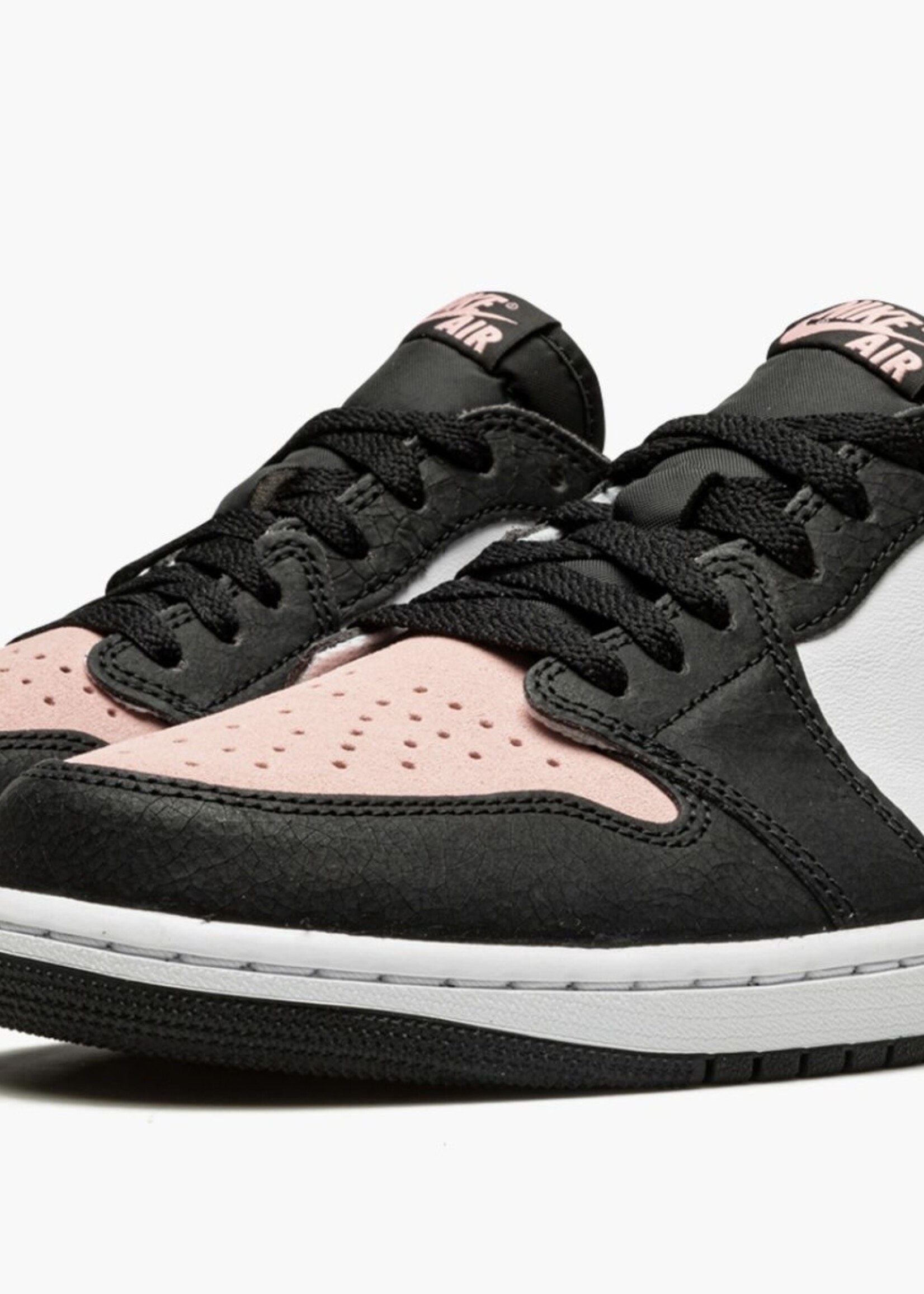 Jordan Air Jordan 1 Low “Bleached Coral”