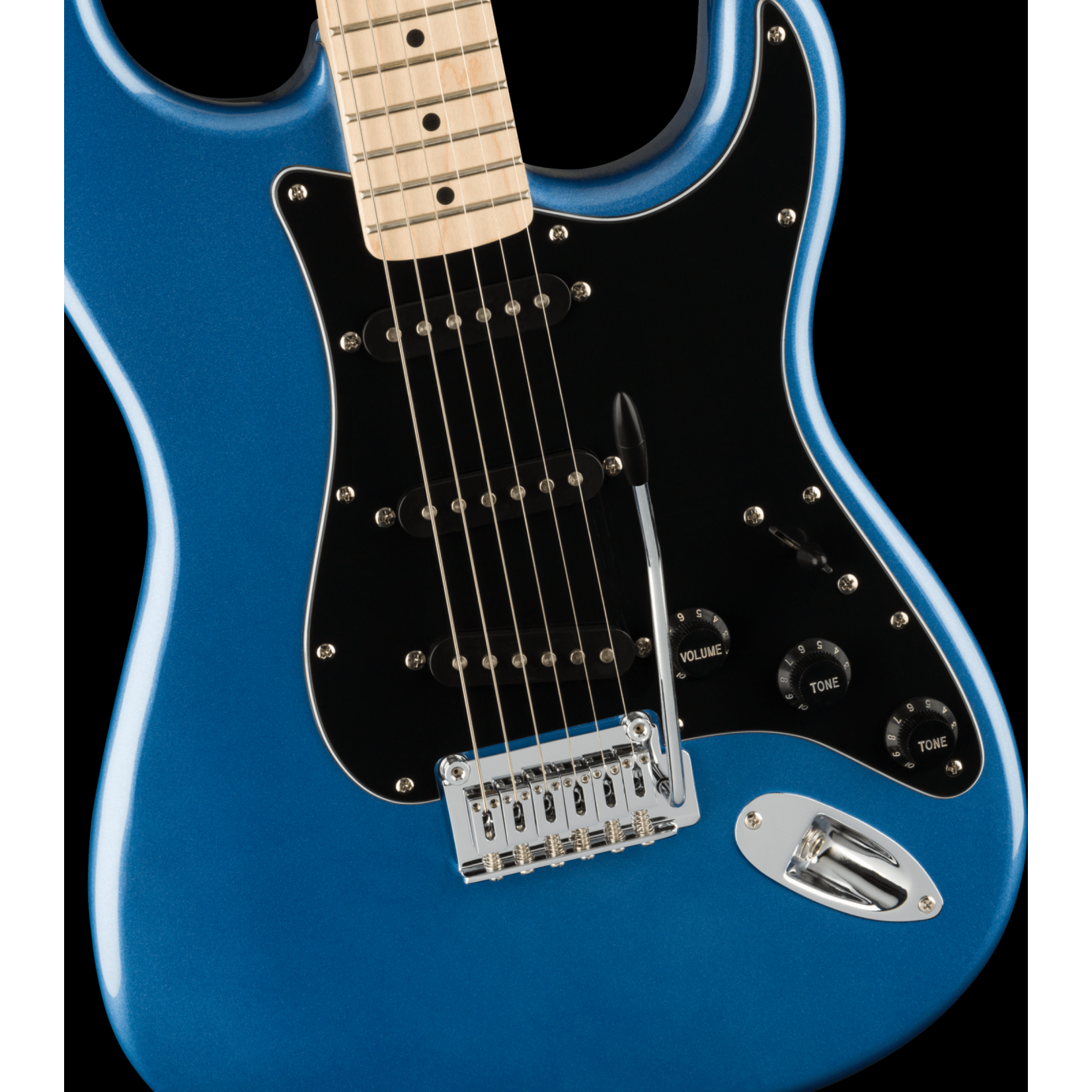 Squier Affinity Series Stratocaster Maple Fingerboard Black Pickguard Lake Placid Blue