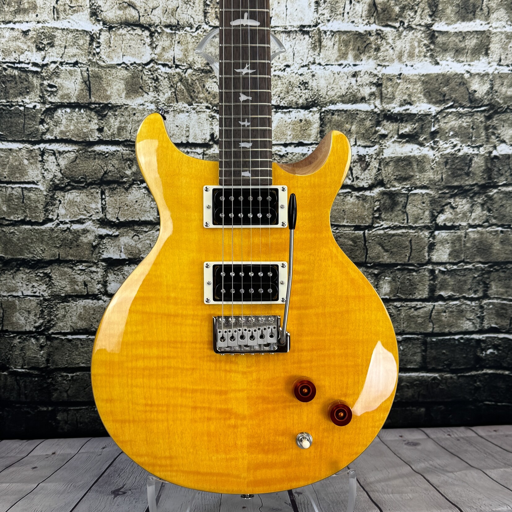 PRS SE Santana Electric Guitar W/Gig Bag - Santana Yellow