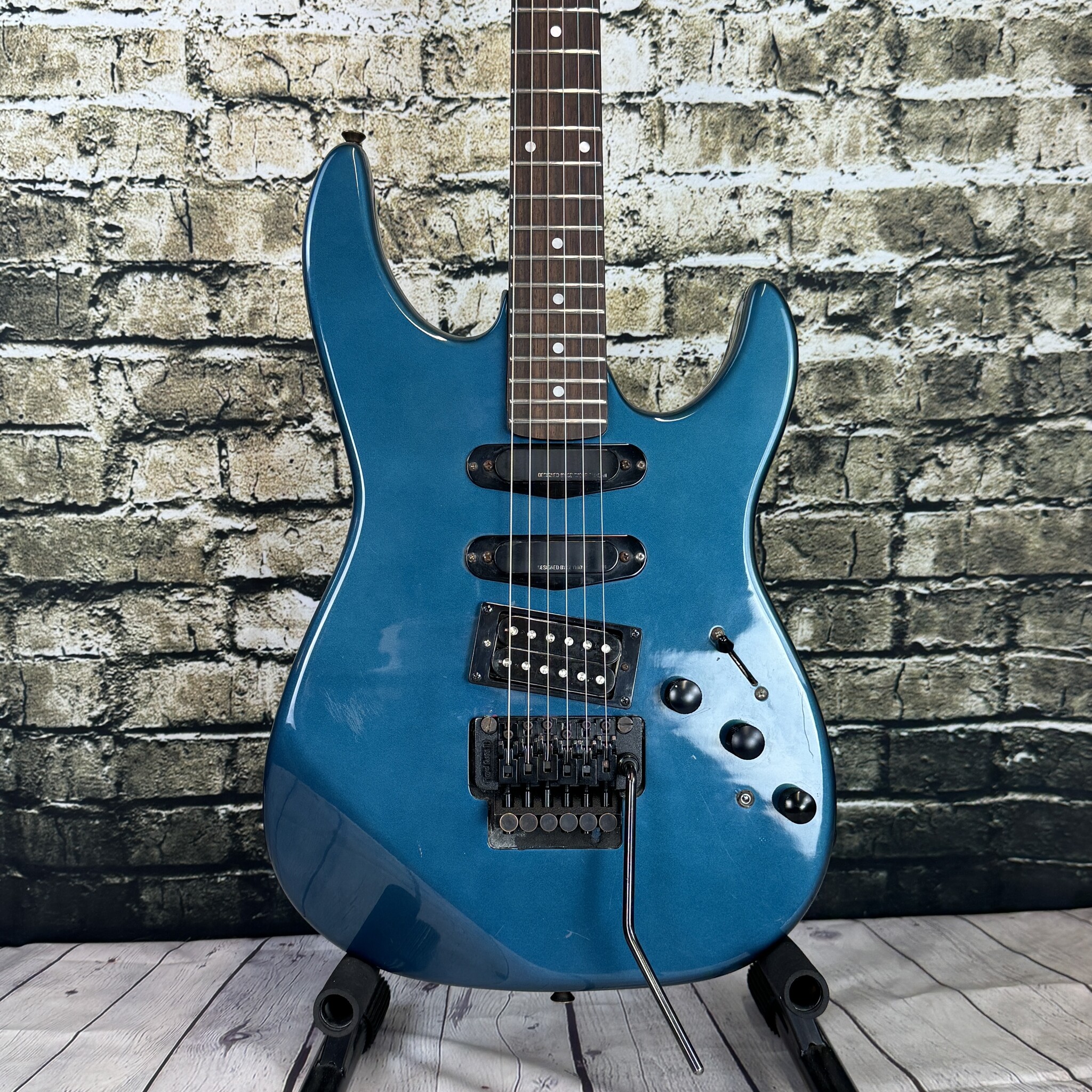 Kramer 1989 Pacer Electric Guitar - (Used) - Sound of Music Kramer 1989 Pacer Electric Guitar - (Used) - Sound of Music