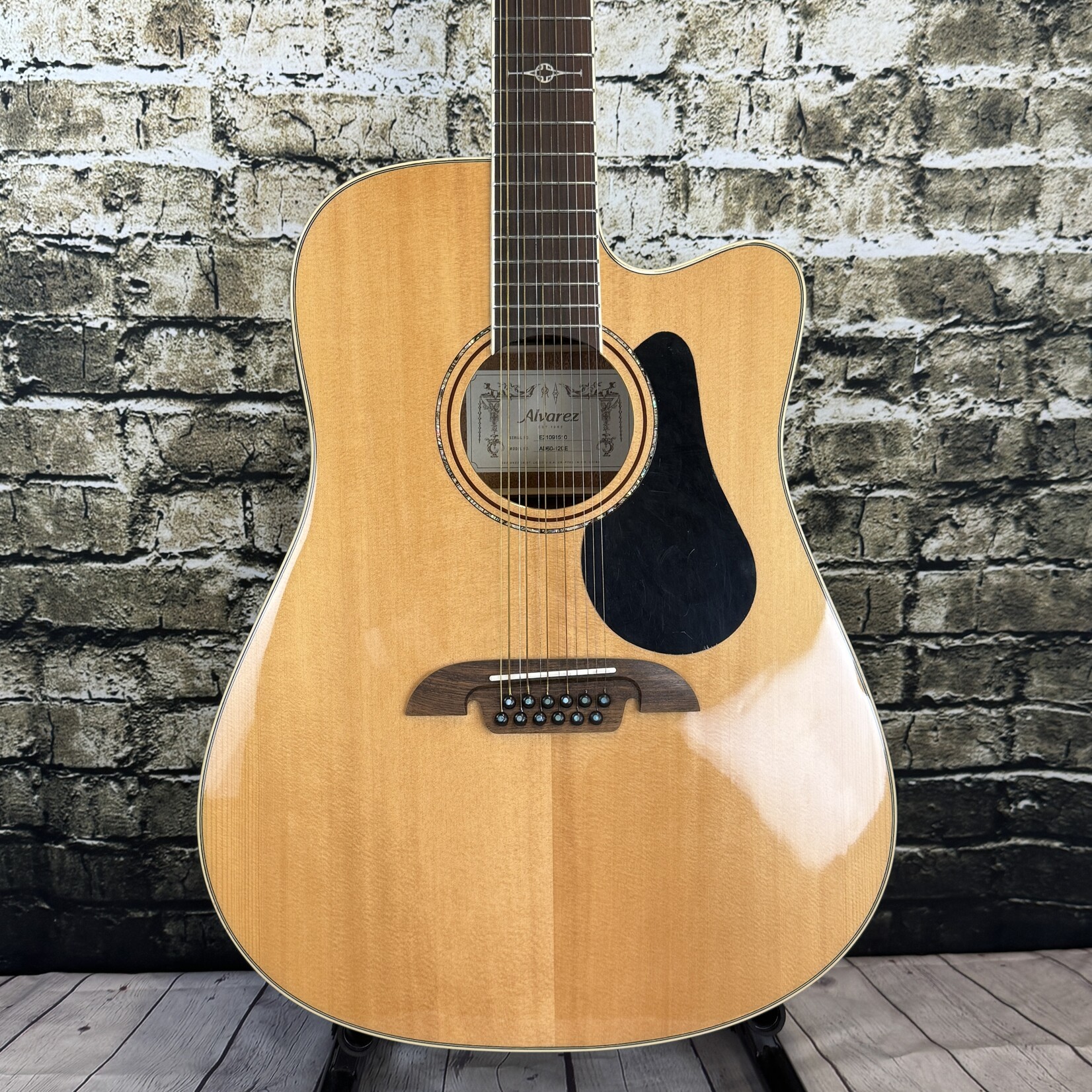 Alvarez AD60-12CE Artist Dreadnought 12-String Acoustic-Electric Guitar - Natural (Used)