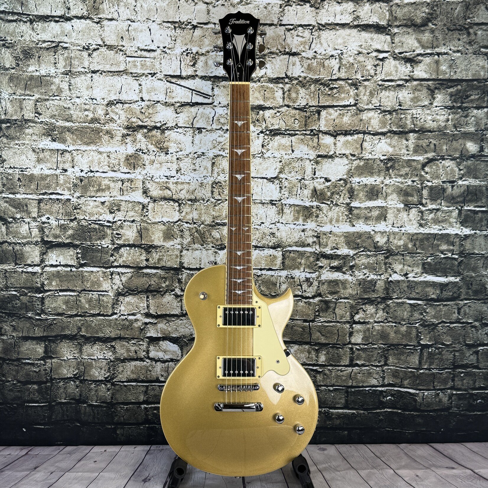Tradition S20 Gold Top Electric Guitar - (Used)