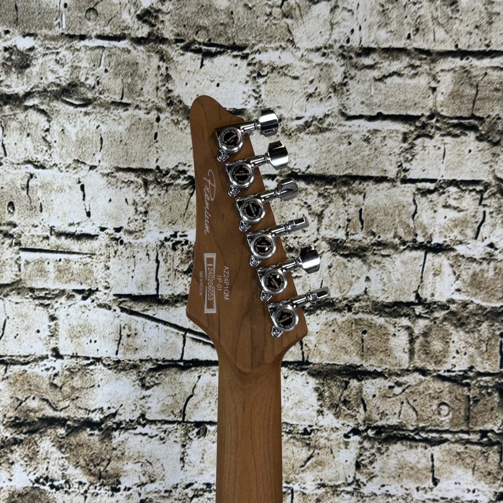 Ibanez Premium AZ24P1QM Electric Guitar - Deep Ocean Blonde