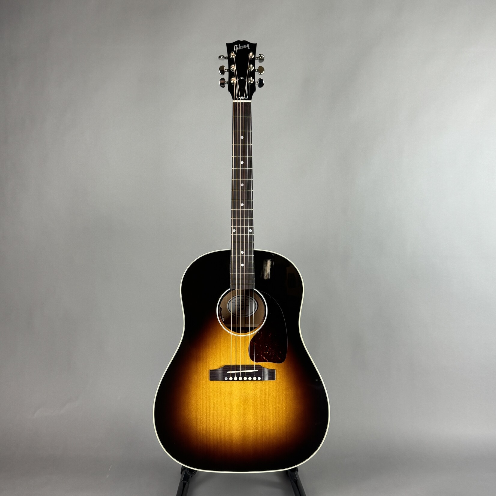 Gibson Acoustic J-45 Standard Acoustic Guitar W/Case - Vintage Sunburst
