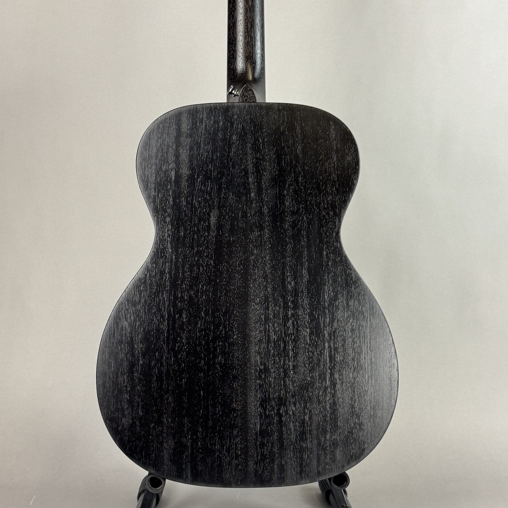 Martin 000-17E Acoustic-Electric Guitar W/Softshell Case - Black Smoke