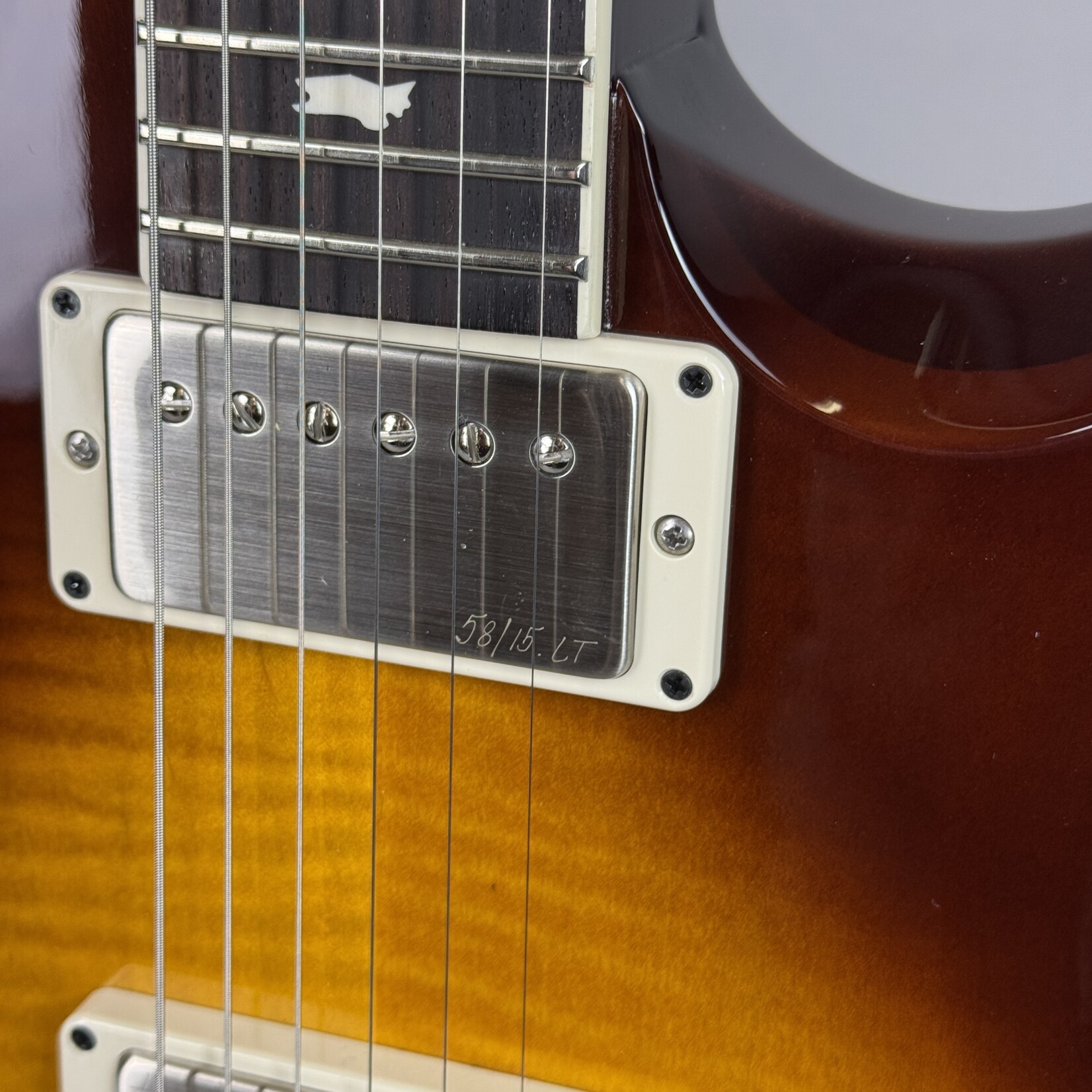 PRS S2 McCarty 594 Singlecut Electric Guitar W/Gig Bag - Honey Gold Burst (DEMO)