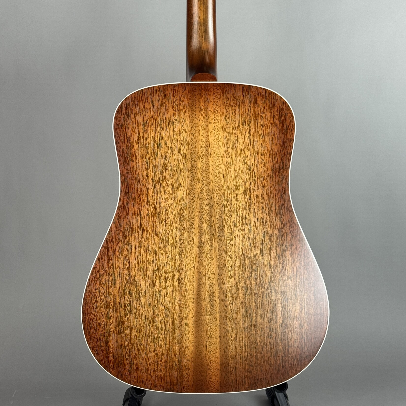 Guild D-40 Standard Dreadnaught Acoustic Guitar W/Case - Pacific Sunset Burst