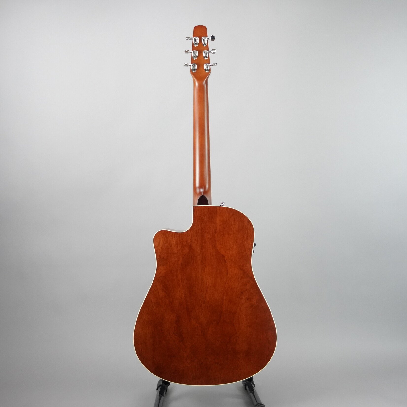 Seagull Coastline SLIM CW Presys II Cutaway Acoustic-Electric Guitar W/Gig Bag - Natural