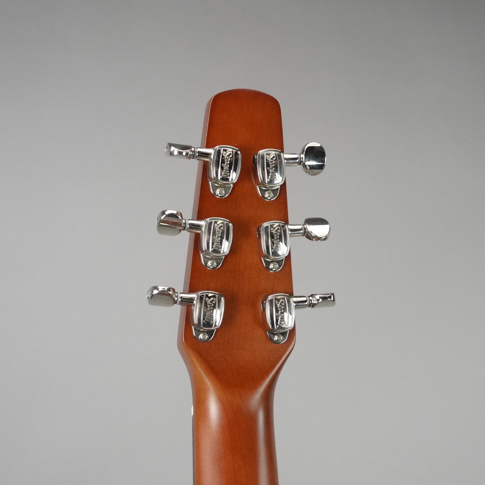 Seagull Coastline SLIM CW Presys II Cutaway Acoustic-Electric Guitar W/Gig Bag - Natural