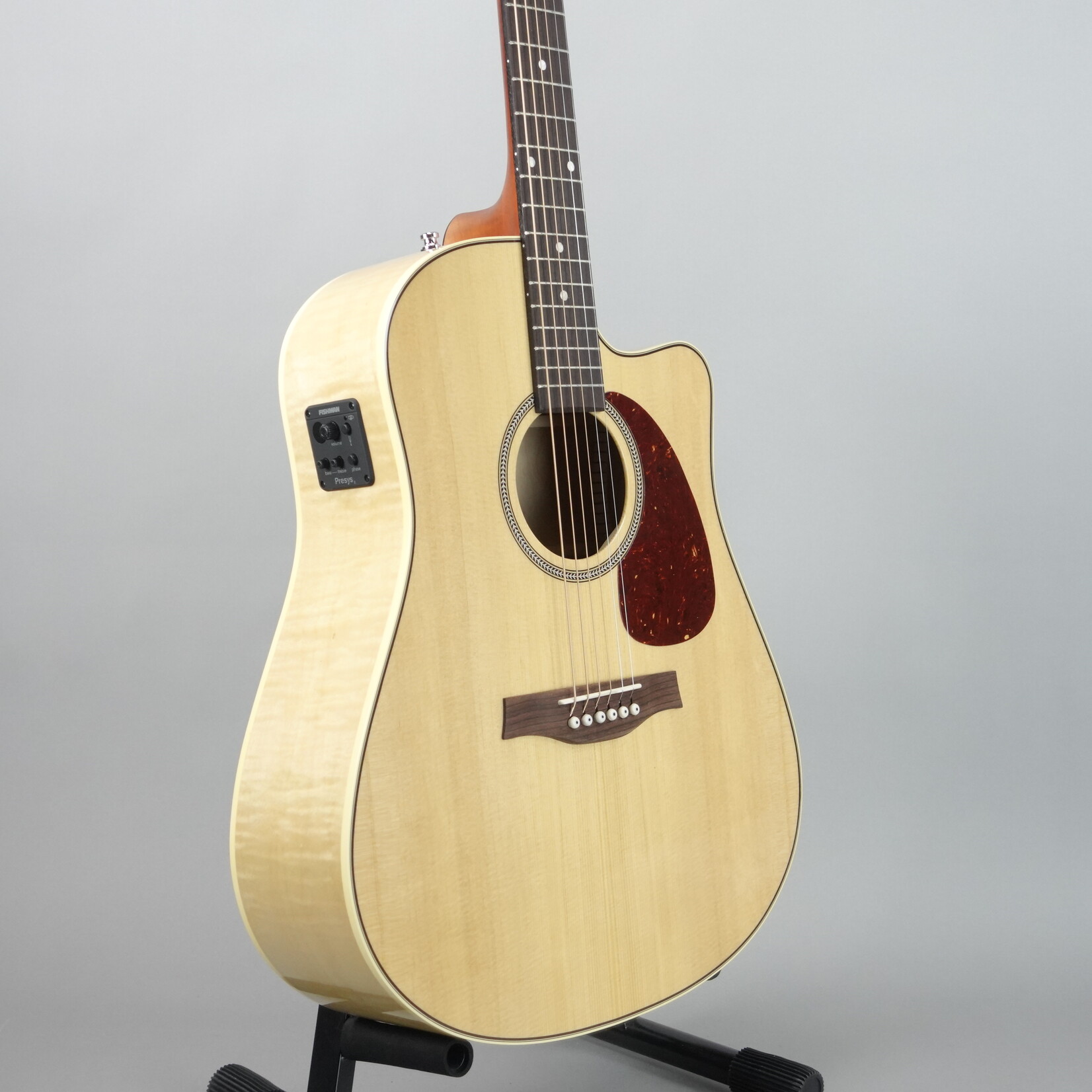 Seagull Performer CW HG Presys II Acoustic-Electric Guitar W/Bag  - Flame Maple