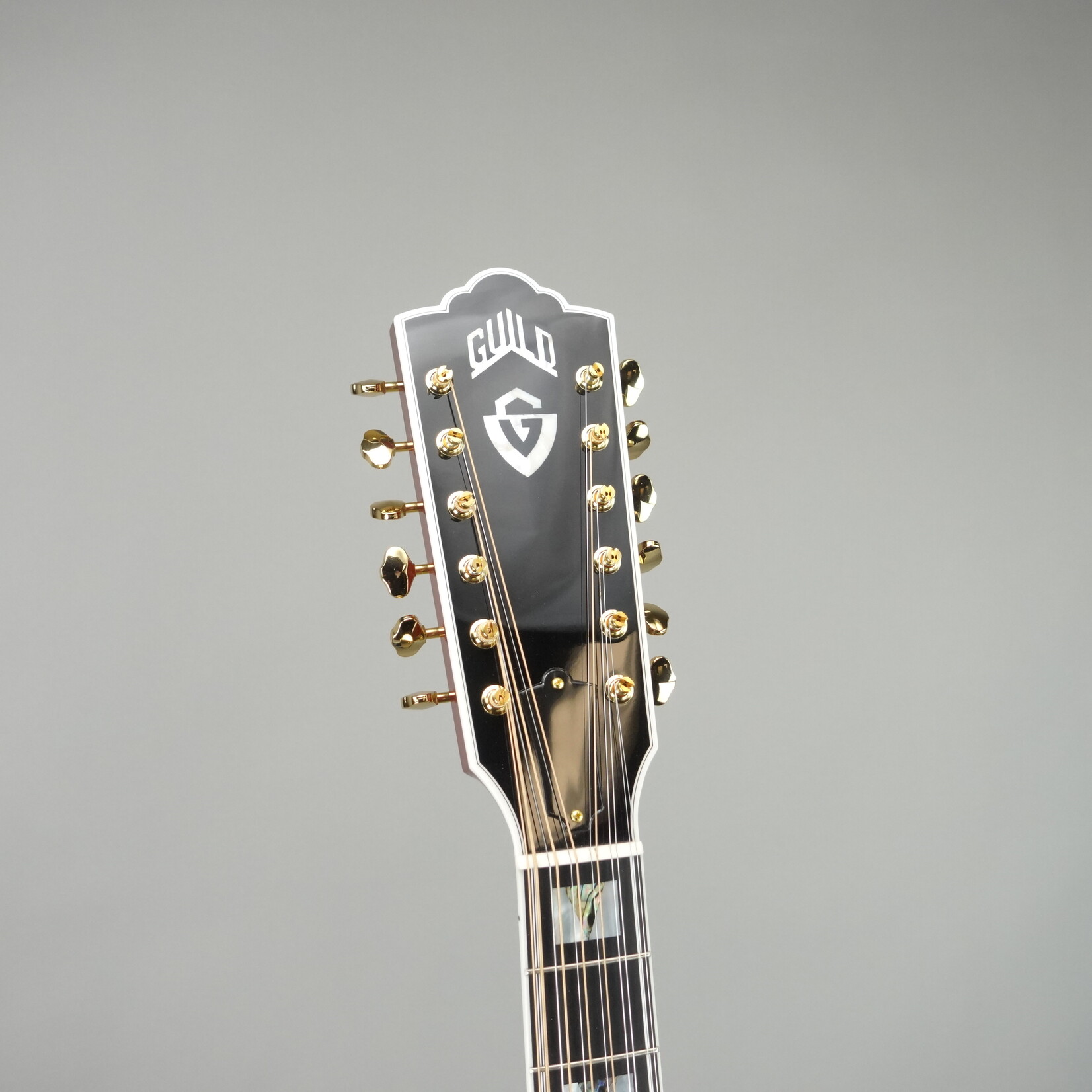 Guild F-512E 12-String Acoustic-Electric Guitar W/Case