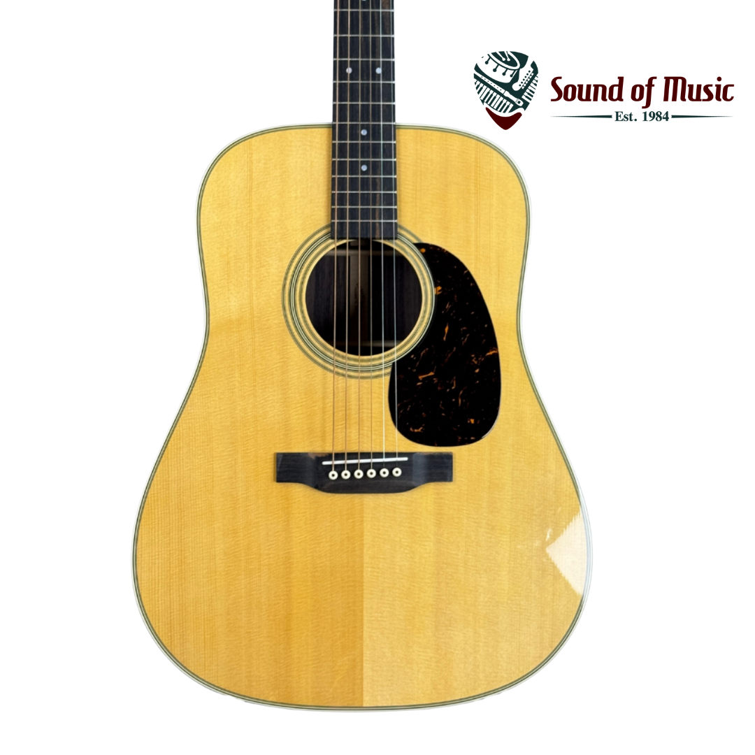 Martin D-28 Acoustic Guitar W/Hardshell Case - Natural Gloss