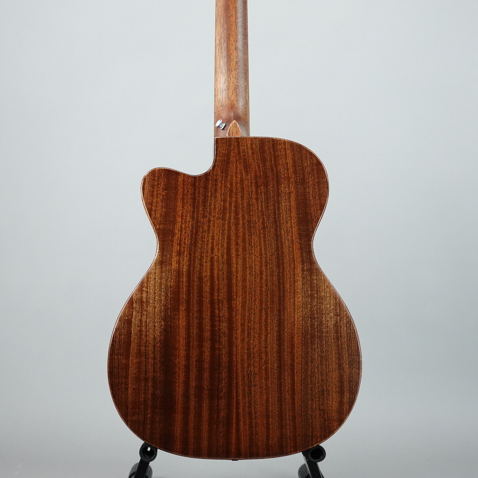 Martin 000C Jr E StreetMaster Junior Series Guitar W/Softshell Bag