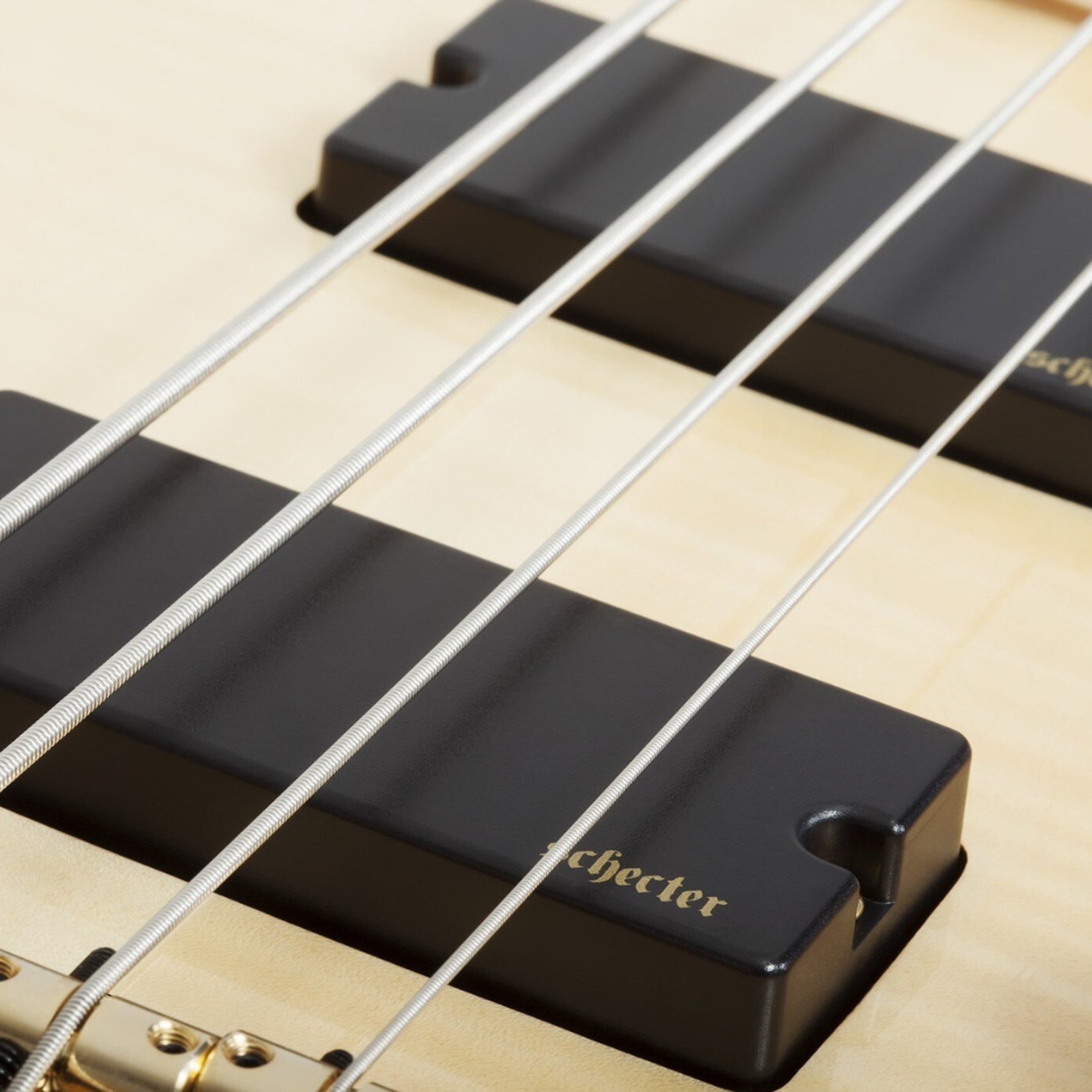 Schecter Omen Extreme-4 4-String Electric Bass - Natural Gloss