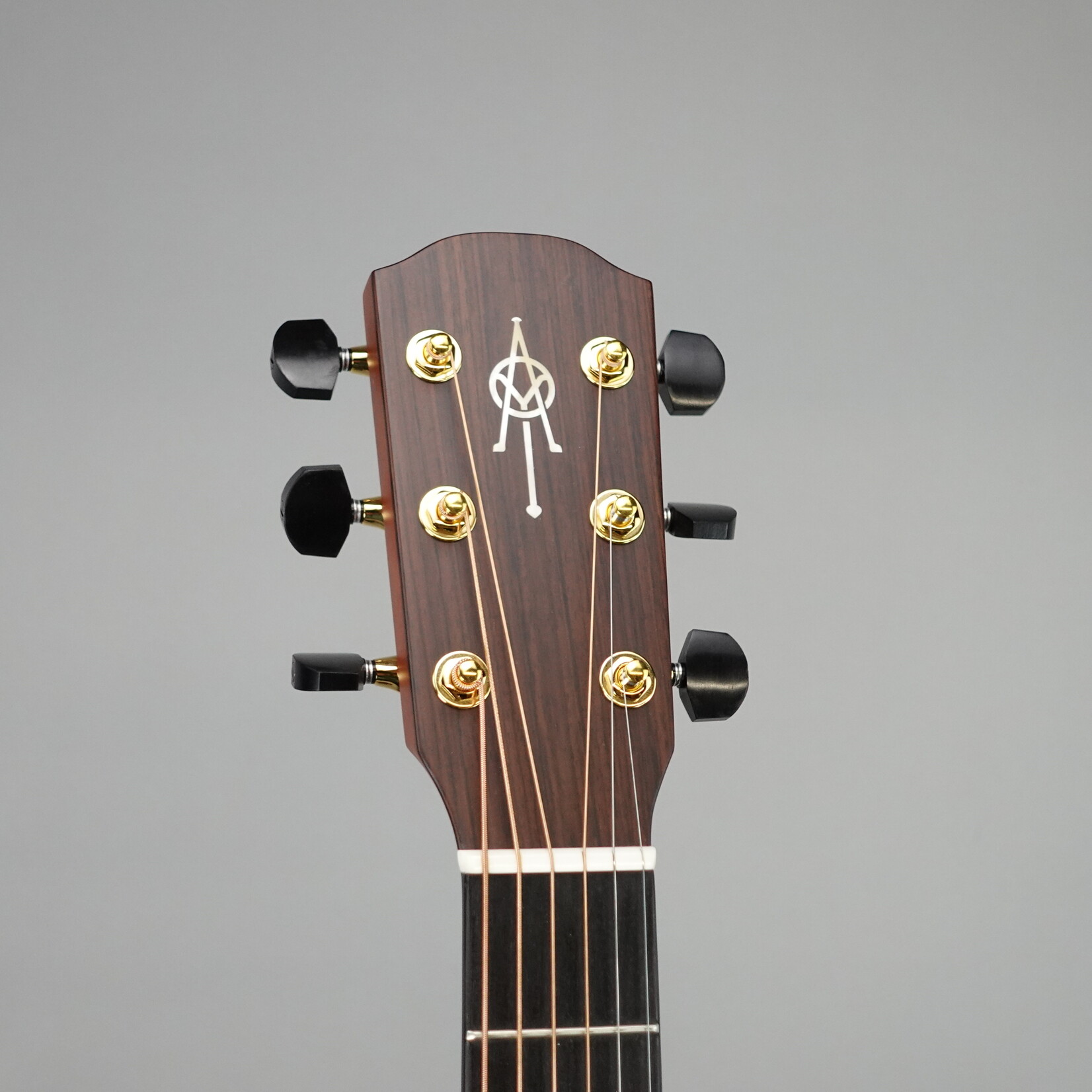 Alvarez Yairi DYM74 Masterworks Series Dreadnought Acoustic Guitar W/Case - Natural