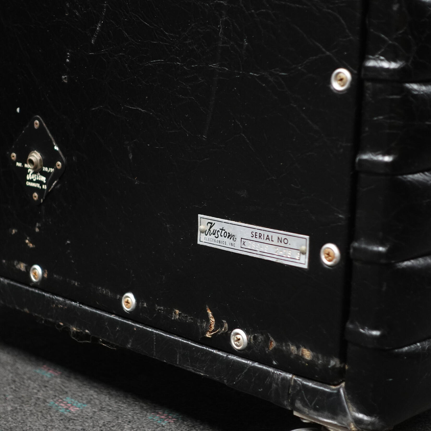 Vintage 70's Kustom 250 Bass Head and Cab - (Used)