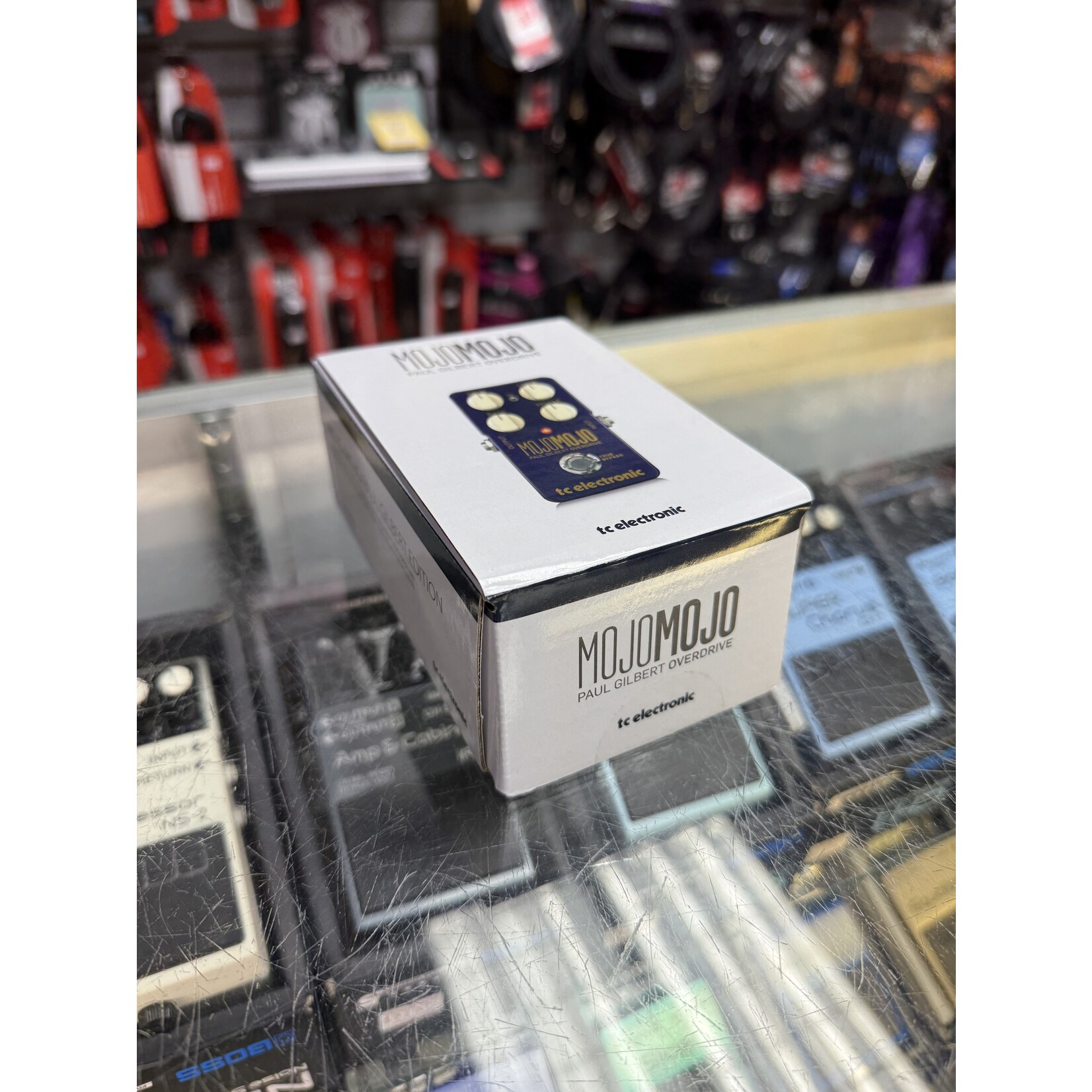 TC Electronic MojoMojo Paul Gilbert Edition Overdrive Pedal (Used)