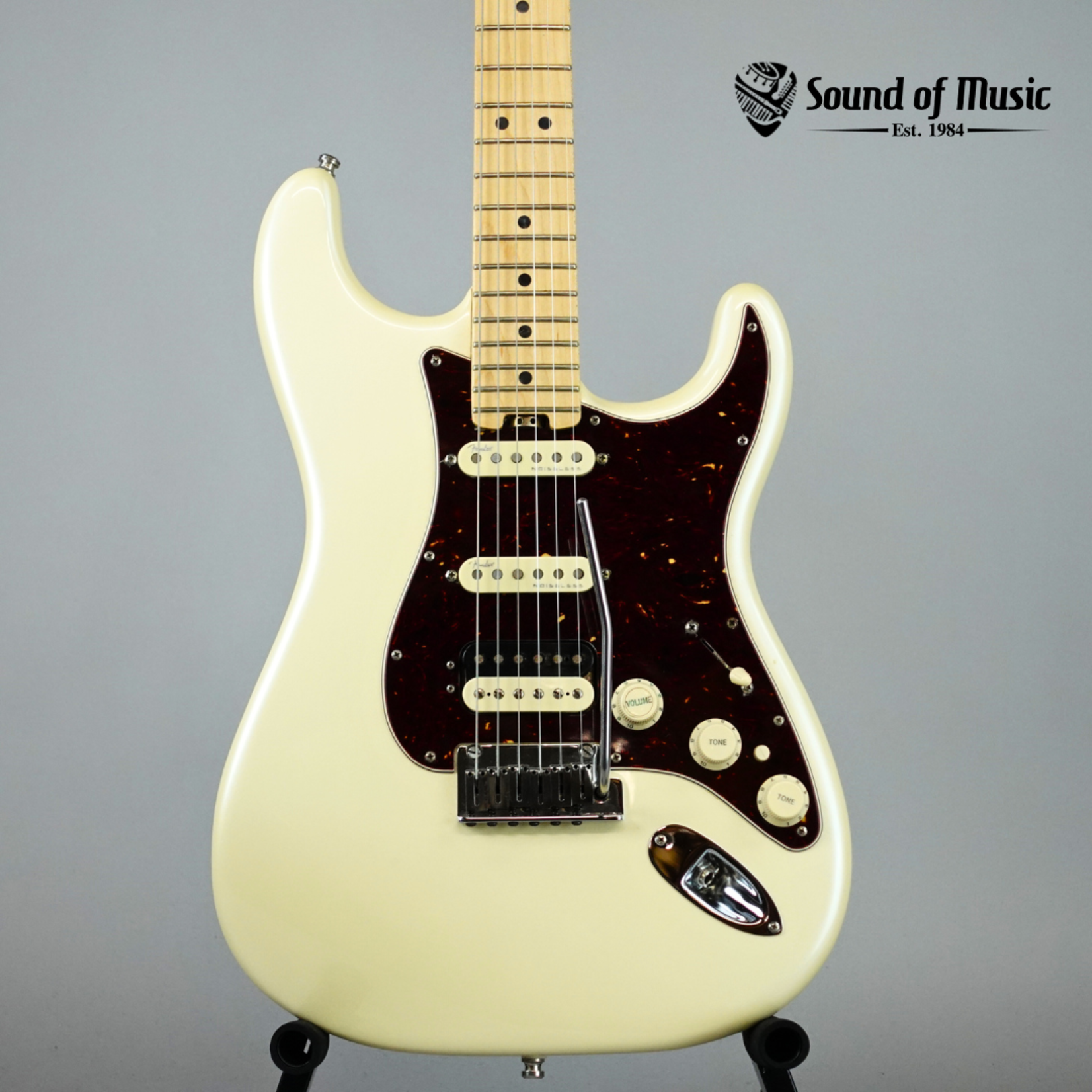 Fender American Elite Stratocaster HSS, Maple Fingerboard W/Case - Olympic Pearl (Used)