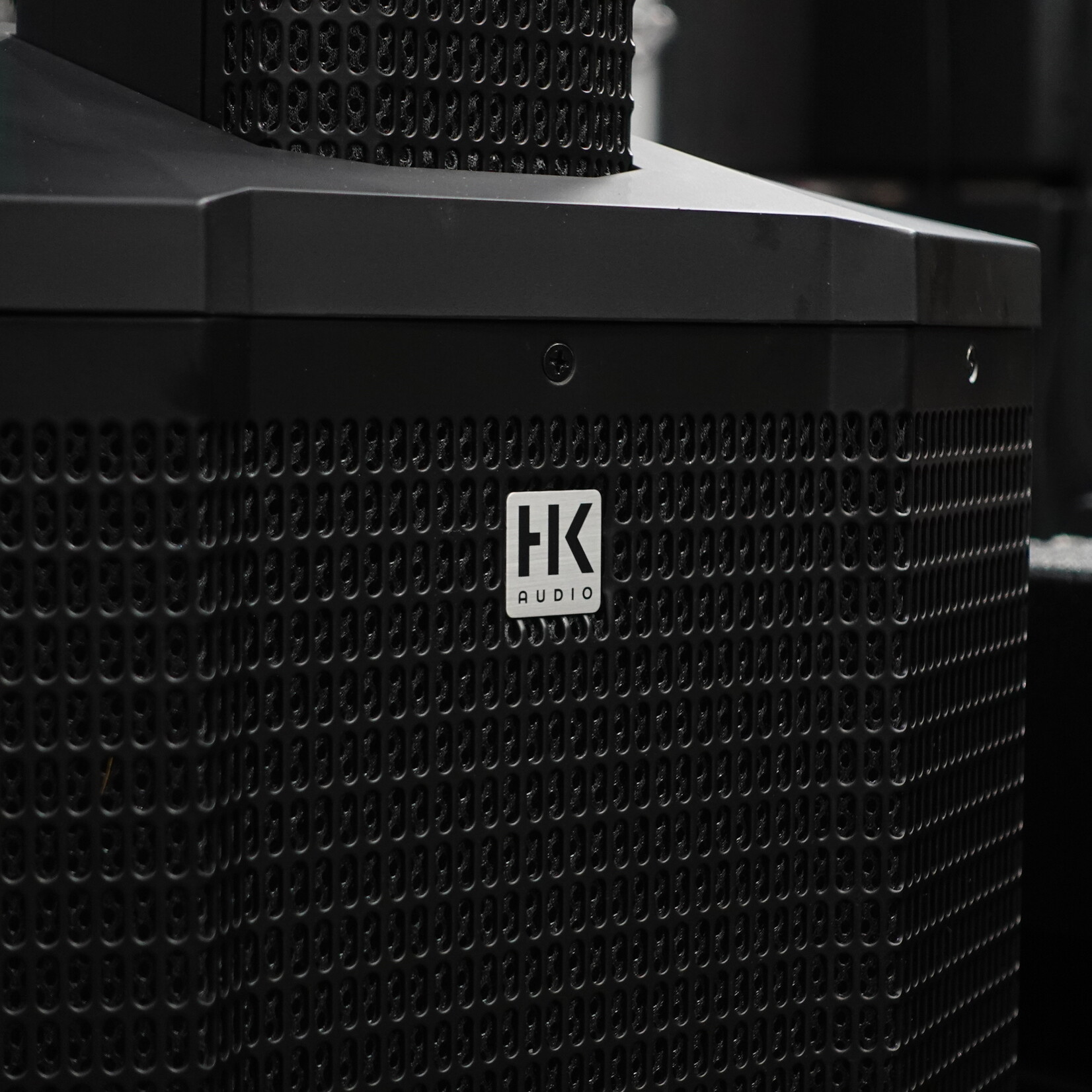 HK Audio Polar 10 Powered Column PA System - (Used)