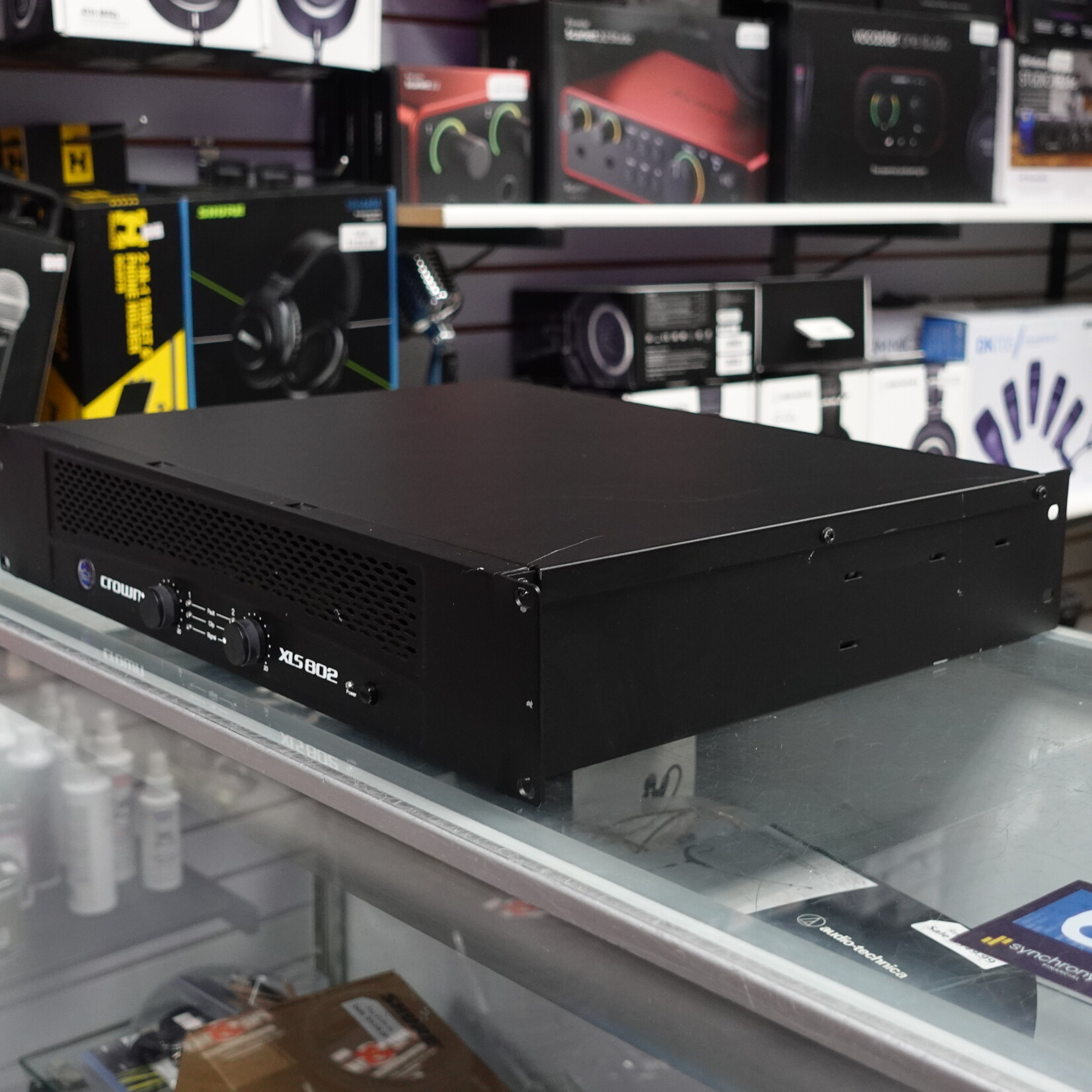 Crown XLS 802 2-Channel Power Amplifier - (Used)