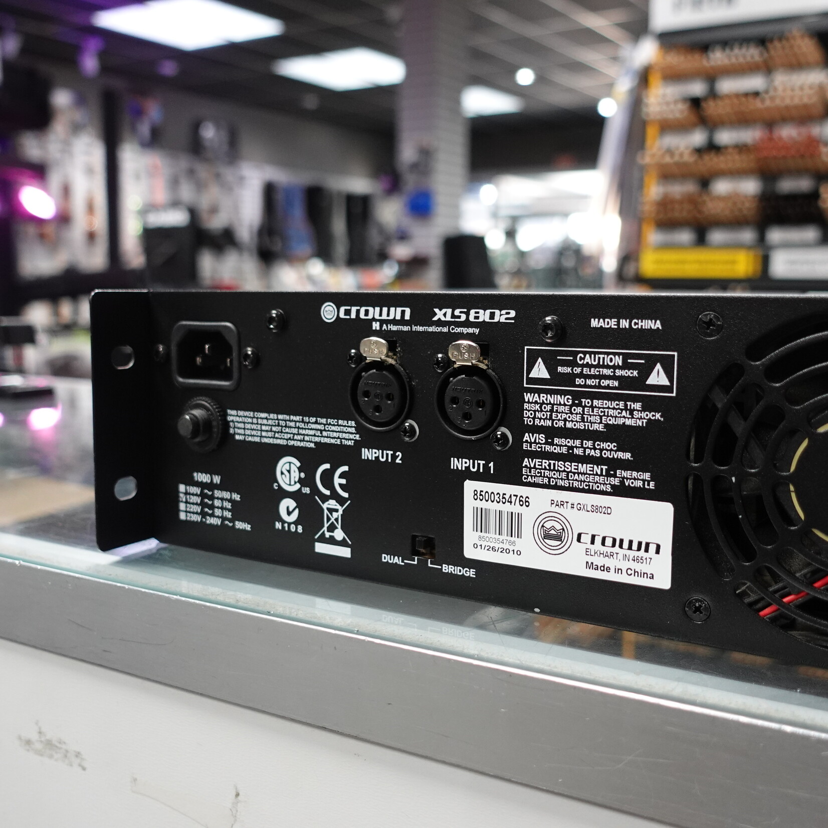 Crown XLS 802 2-Channel Power Amplifier - (Used)