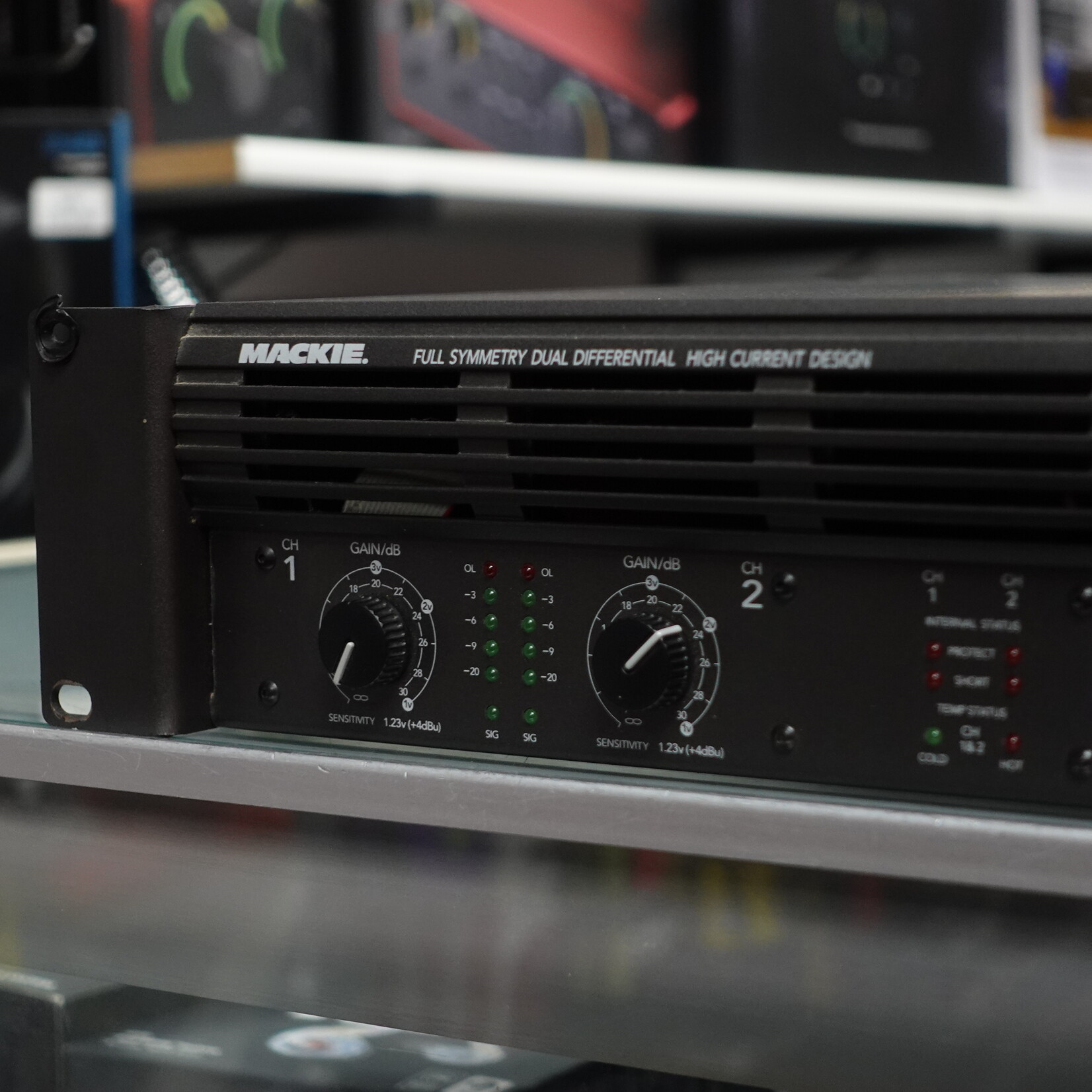 Mackie M-1400i 2 Channel Power Amplifier - (Used)