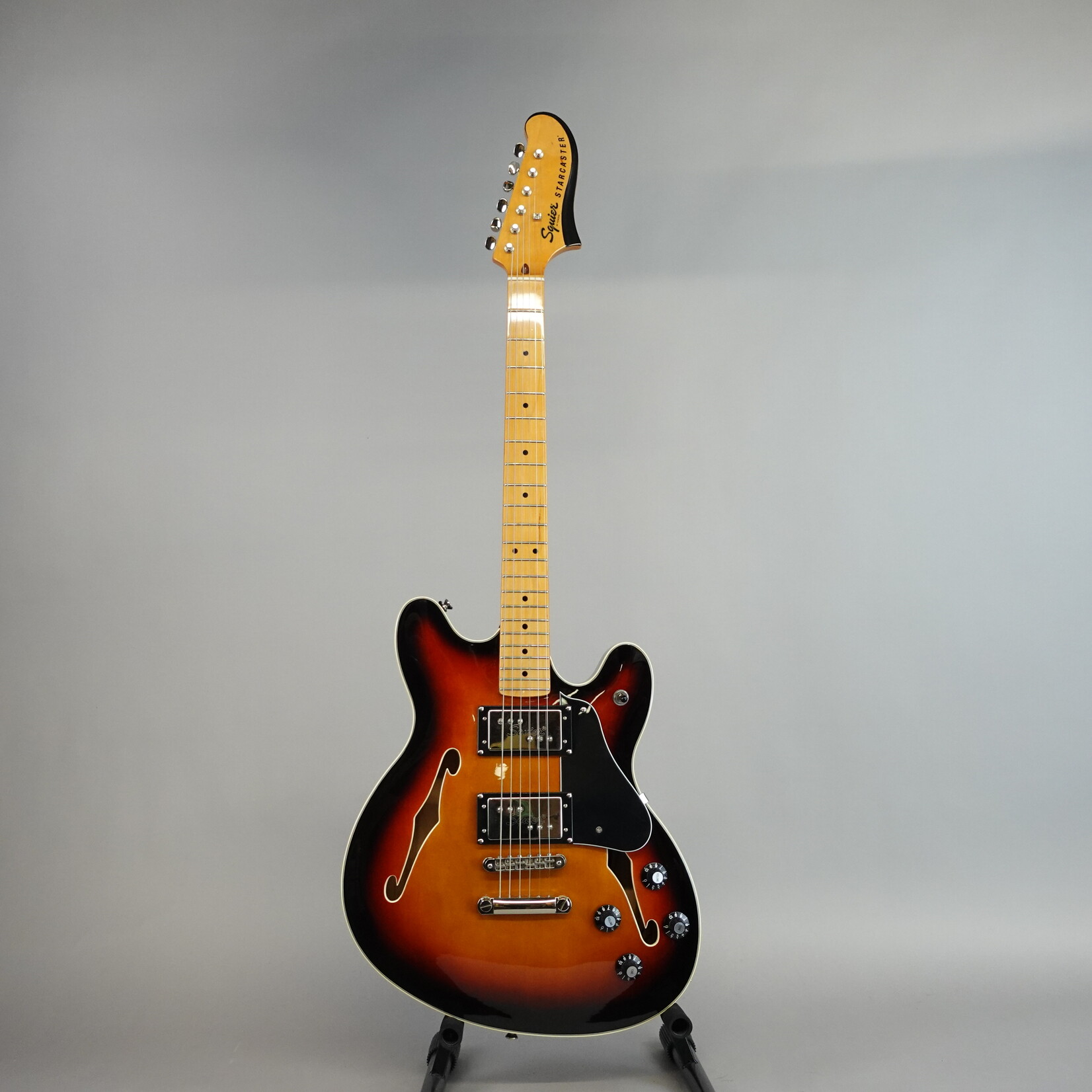 Squier Classic Vibe Starcaster Maple Fingerboard - 3-Color Sunburst (Used)