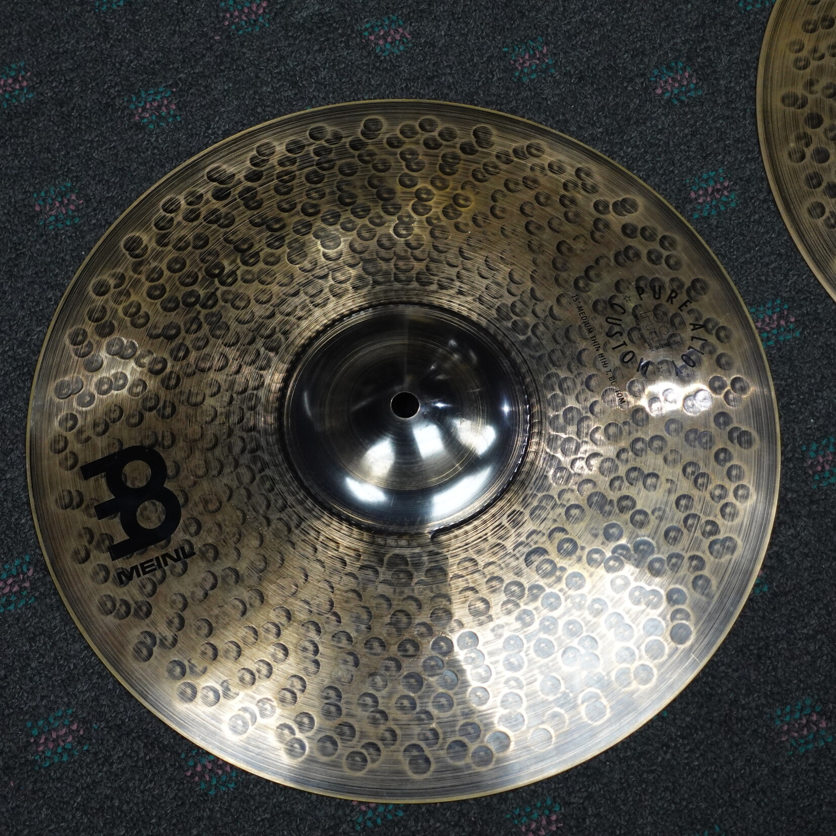Meinl Pure Alloy Custom Medium Thin Hi-Hat Pair - 15" (Used)