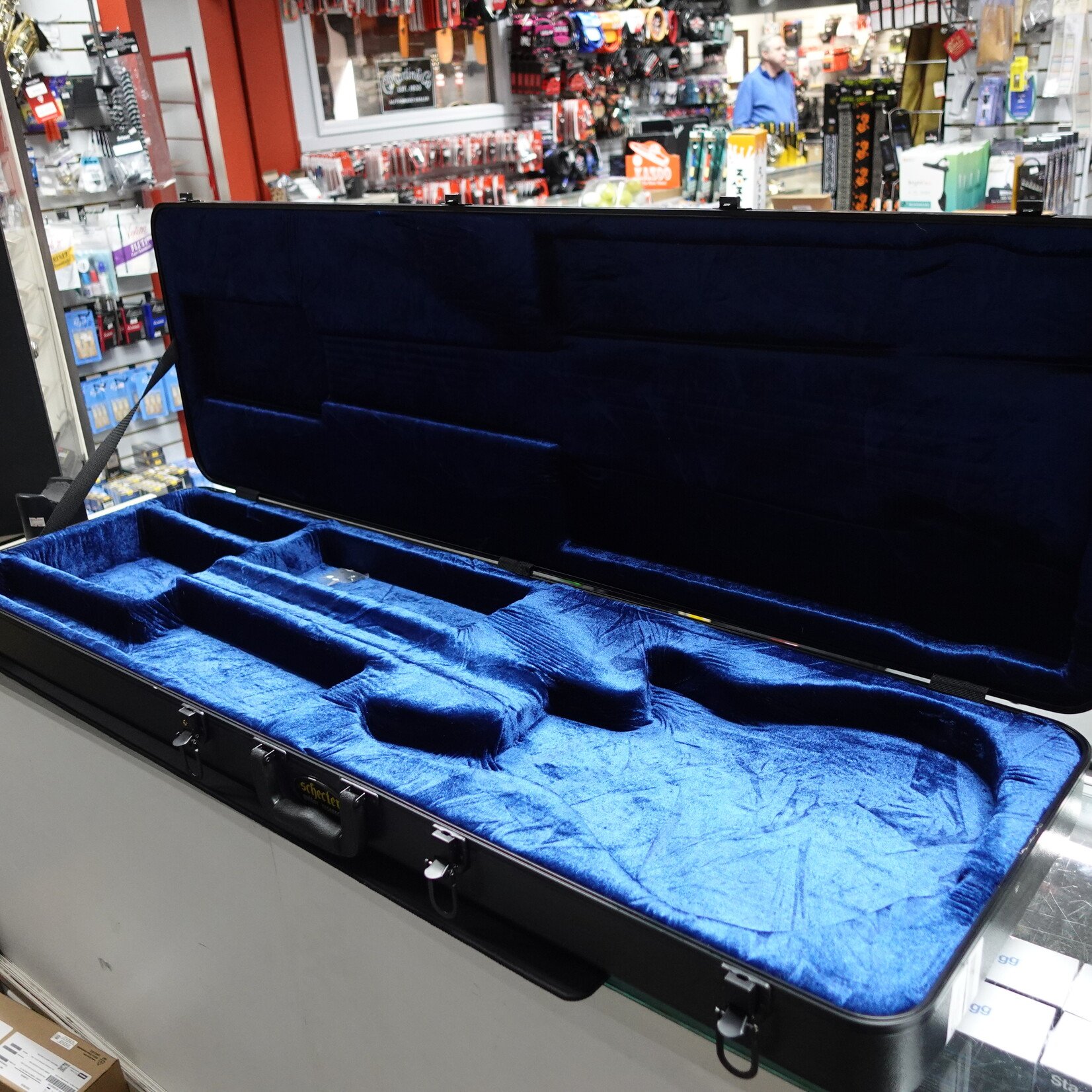 Schecter SGR-5SB Molded Case for Stiletto Bass Guitar - (Used)