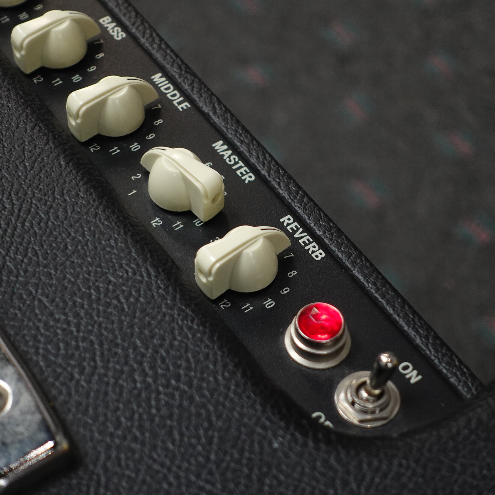 Fender Blues Junior IV 1 x 12-inch 15-Watt Tube Combo Amp - Black (Used)