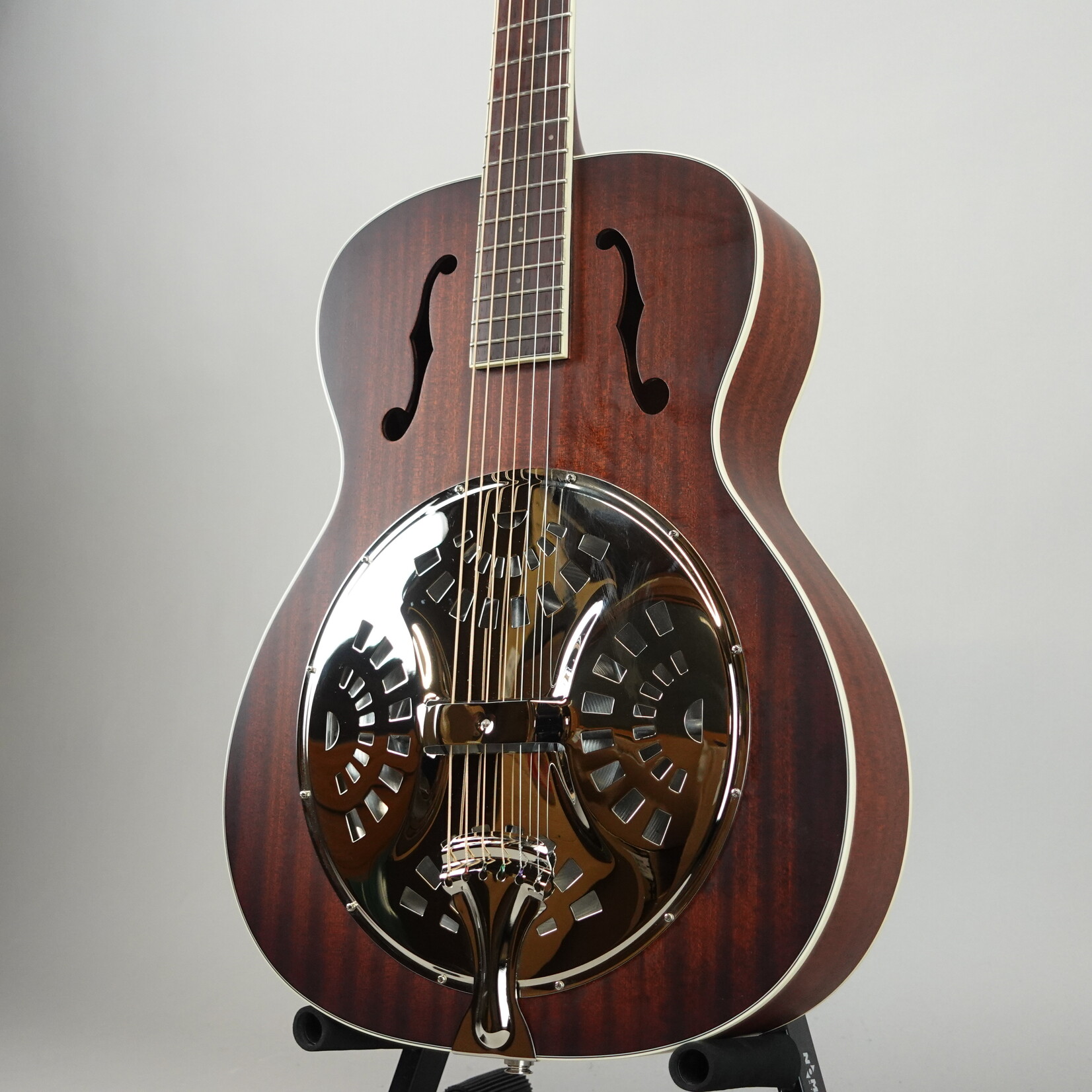 Fender PR-180E Resonator W/Case - Aged Cognac Burst (Used)