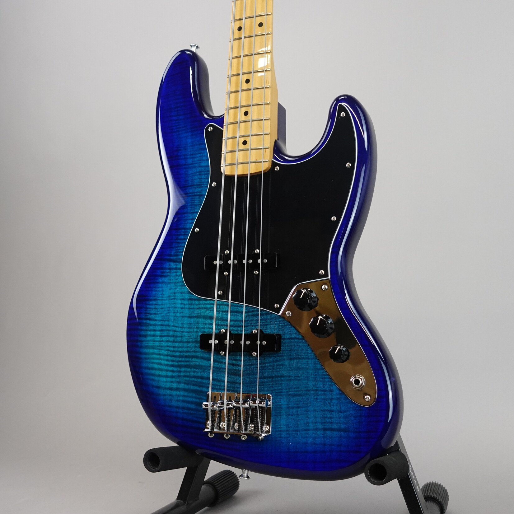 Fender Player II Jazz Bass Plus Top Limited-Edition Bass Guitar - Blue Burst (Used)