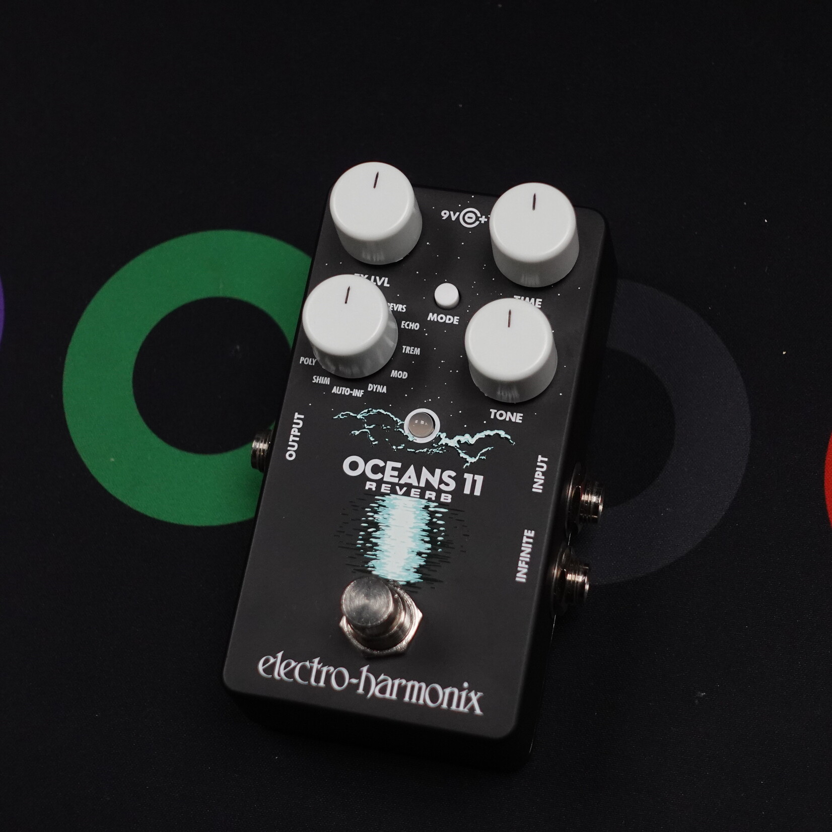 Electro-Harmonix Oceans 11 Reverb Pedal - (Used)