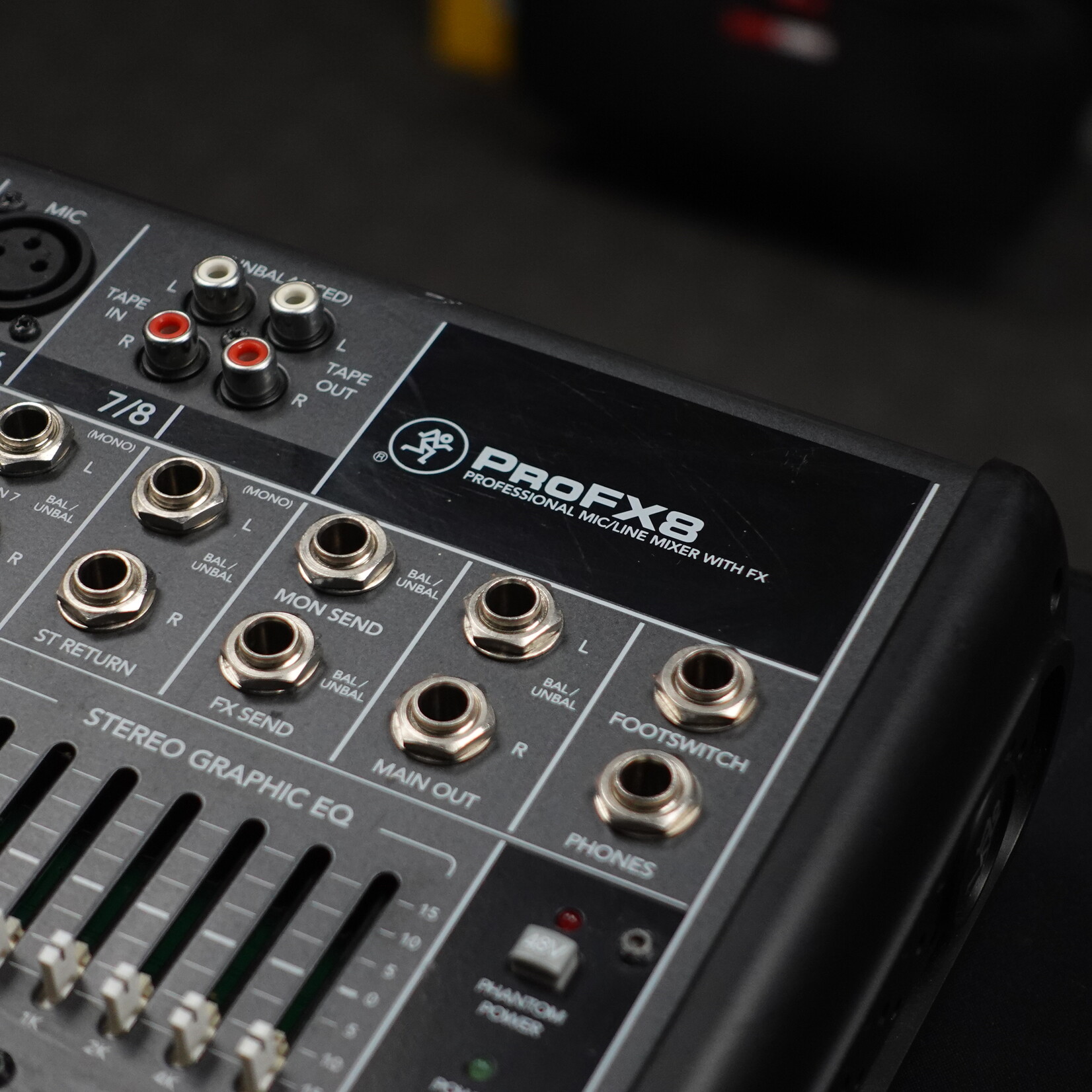 Mackie ProFX8 8 Channel Compact Mixer w/FX - (Used)