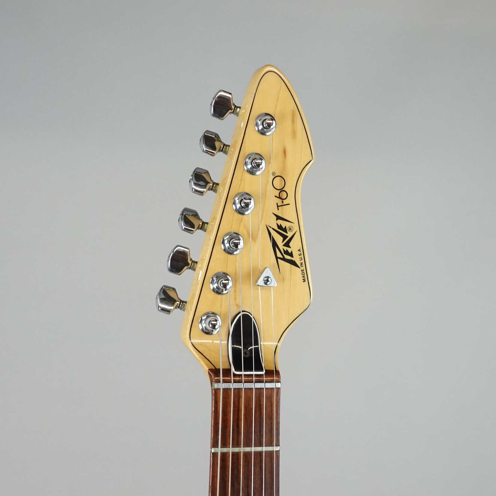 Peavey 80's T-60 Electric Guitar W/Hardshell Case - White (Used)